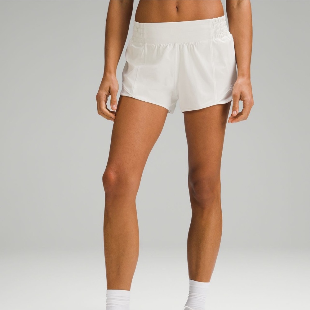 Hotty Hot 4inch LuluLemon strawberry BONE shorts size 10